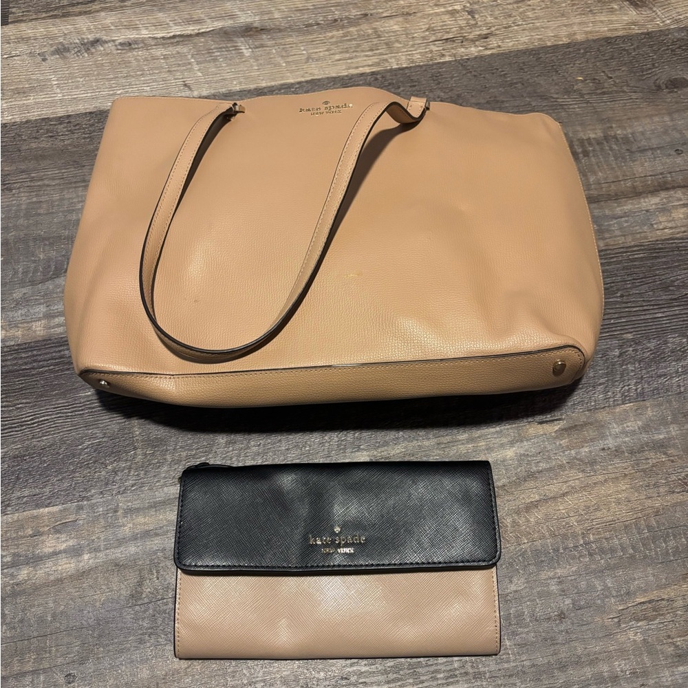Kate Spade Beige and Black Tote Bag Set
